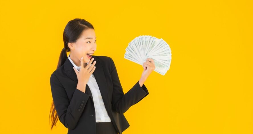 5 cách kiếm tiền trên website đã được kiểm chức