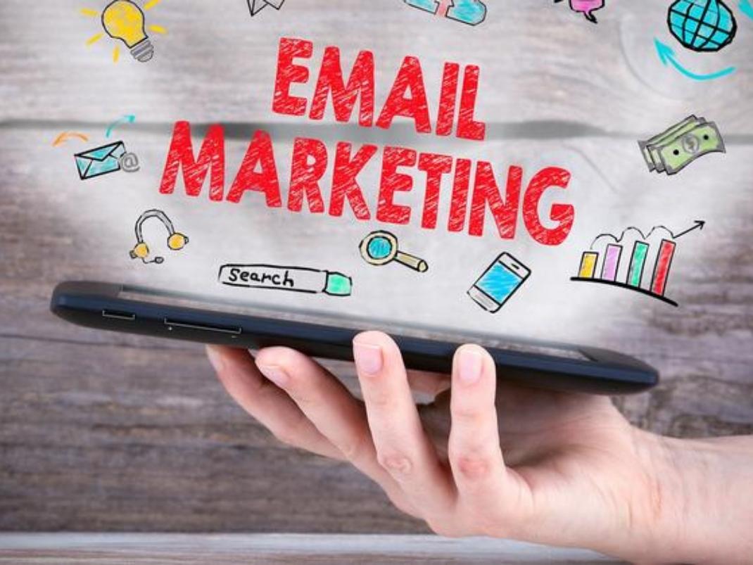 Quảng Cáo Qua Email: Công Cụ Tiếp Thị Hiện Đại Không Thể Thiếu